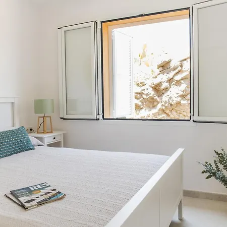Yourhouse Es Niu, In Puerto De *